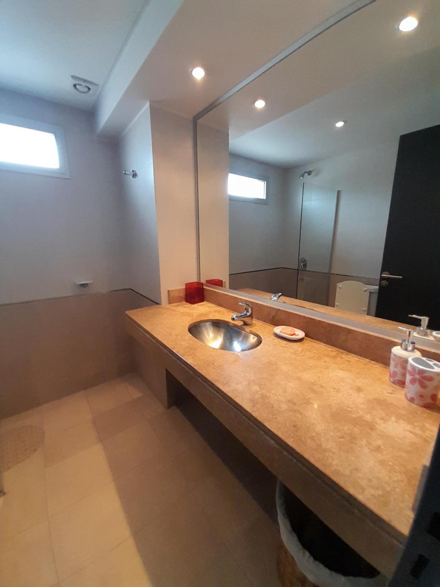 Departamento Centrico Plaza Alvarado Con Cochera Salta Exteriör bild